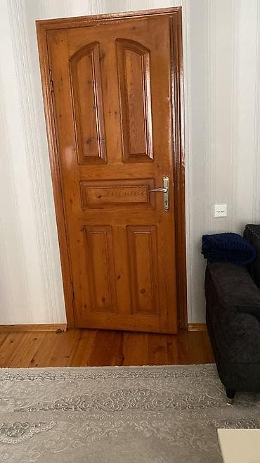 Təbii ağacdan hazırlanmış daxili qapı - Material: massiv ağac lalafo.az -da Təbii ağacdan hazırlanmış daxili qapı - Material: massiv ağac