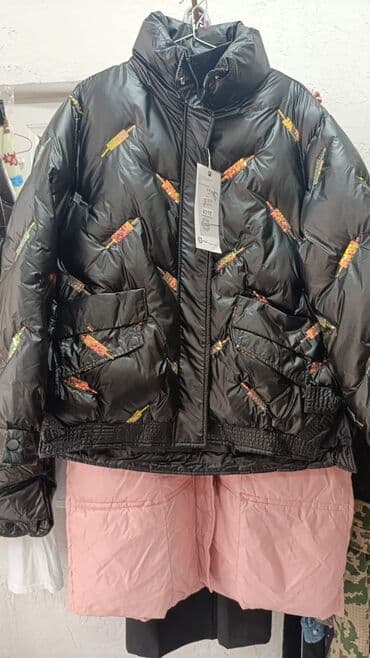 Qara rəngli şişmə qış gödəkçəsi L-Xl mağaza bağlandiğina görə maya lalafo.az -da Qara rəngli şişmə qış gödəkçəsi L-Xl mağaza bağlandiğina görə maya