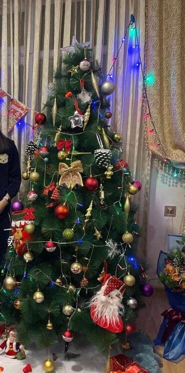 Yeni il şam ağacı – tam bəzədilmiş komplekt - Yaşıl süni şam ağacı lalafo.az -da Yeni il şam ağacı – tam bəzədilmiş komplekt - Yaşıl süni şam ağacı