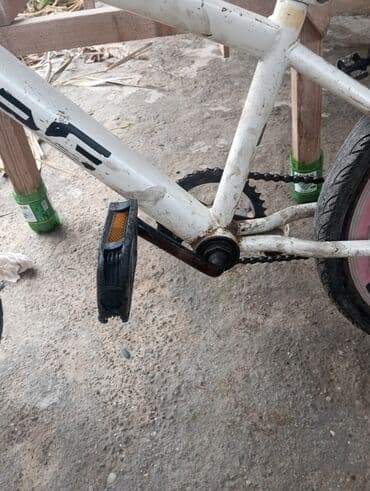 İki təkərli Uşaq velosipedi 20", sürətlərin sayı: 1 lalafo.az -da İki təkərli Uşaq velosipedi 20", sürətlərin sayı: 1