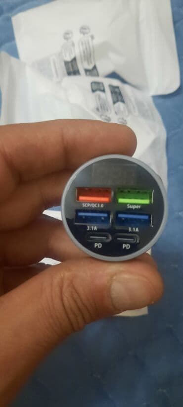 Telefon adaptoru mawin ucun. 4 usb giriwi 2 typc giriwi Suretli yigma lalafo.az -da Telefon adaptoru mawin ucun. 4 usb giriwi 2 typc giriwi Suretli yigma