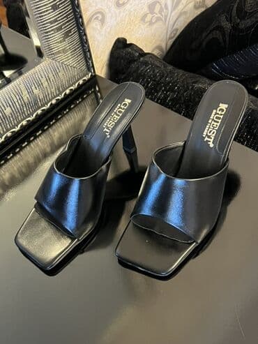 Tərliklər, Ölçü: 37, rəng - Qara, Yeni lalafo.az -da Tərliklər, Ölçü: 37, rəng - Qara, Yeni