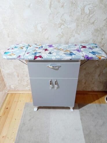 Ütü masası təzədir.Heç bir problemi yoxdur.Şkafı da lalafo.az -da Ütü masası təzədir.Heç bir problemi yoxdur.Şkafı da