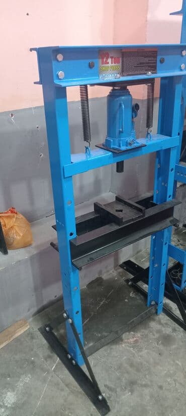 12 tonluq hidravlik workshop press - Tip: Döşəmə tipli, manuel lalafo.az -da 12 tonluq hidravlik workshop press - Tip: Döşəmə tipli, manuel