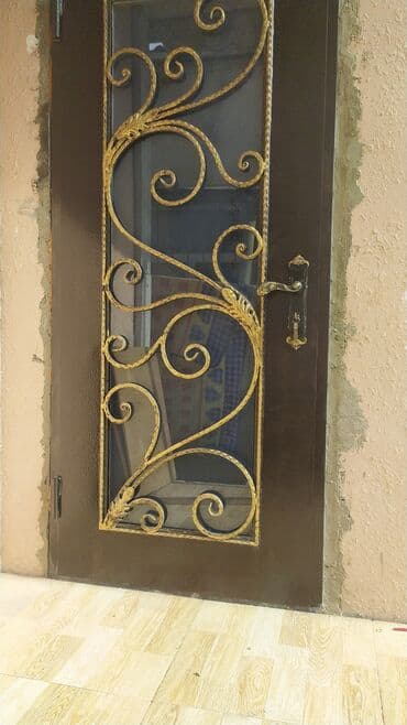 Строительные леса: Dəmir qapı və məhəccər – bəzəkli sənətkarlıq işi - Material: qalın at lalafo.az — 1 Строительные леса: Dəmir qapı və məhəccər – bəzəkli sənətkarlıq işi - Material: qalın — 1