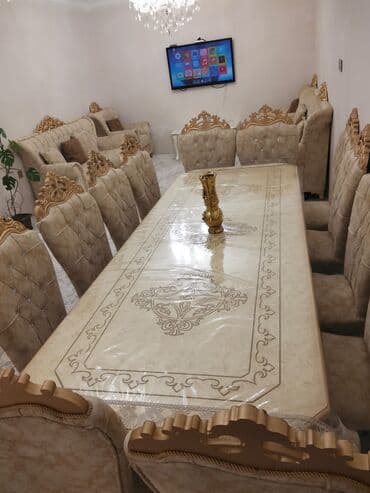 Masa dəsti səliqəli vəziyyətdədir 12 stulnan satılır 950 AZN ünvan lalafo.az -da Masa dəsti səliqəli vəziyyətdədir 12 stulnan satılır 950 AZN ünvan