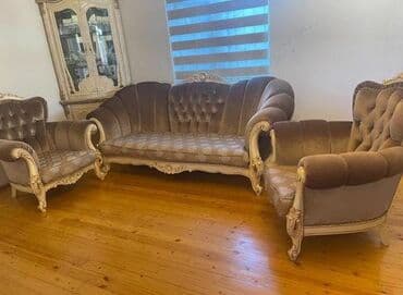 Divan ve iki kreslo.qiymet 400 man.unvan Xezer ray.Bine lalafo.az -da Divan ve iki kreslo.qiymet 400 man.unvan Xezer ray.Bine