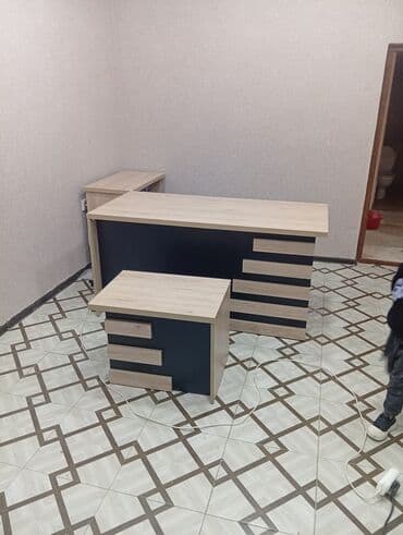 Sifarişlə ofis oturacaqları: Mebel dəsti – resepsiyon/administrator masası və yan masa - Dizayn lalafo.az -da — 1 Sifarişlə ofis oturacaqları: Mebel dəsti – resepsiyon/administrator masası və yan masa - Dizayn — 1