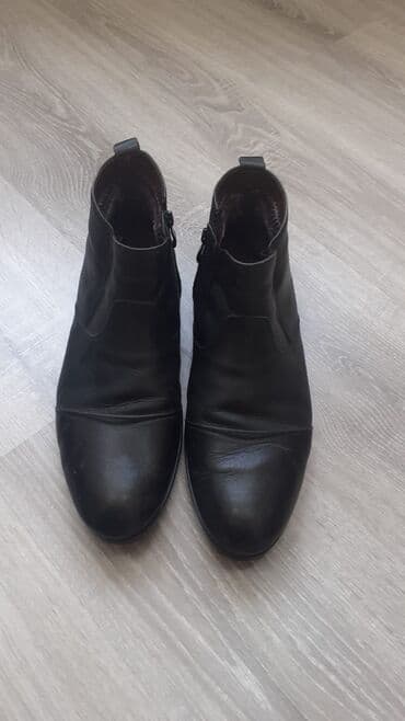 Botinka ici mexlidir 10 manat olcusu 41 lalafo.az -da Botinka ici mexlidir 10 manat olcusu 41