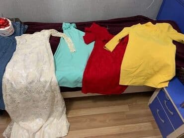 Красное (44 размер) и бирюзовое платье (42 азн) новые, с этикеткой lalafo.az -da Красное (44 размер) и бирюзовое платье (42 азн) новые, с этикеткой