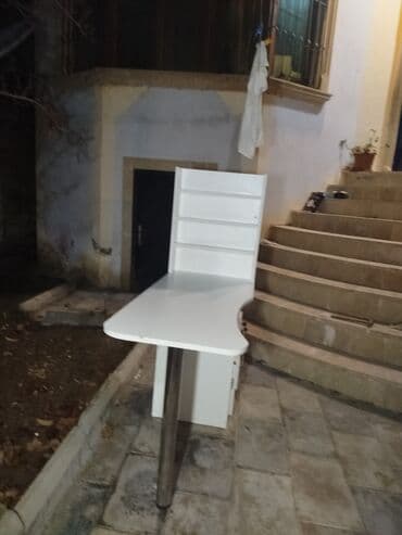 Другая мебель на заказ: Угловой стол, Без стула, С полками, С выдвижными ящиками, МДФ at lalafo.az — 1 Другая мебель на заказ: Угловой стол, Без стула, С полками, С выдвижными ящиками, МДФ — 1