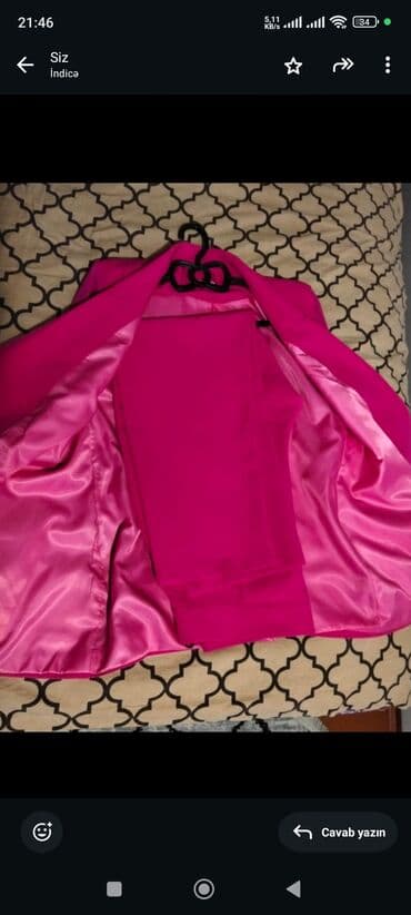 Qadın kostyumu – parlaq fuksiya/çəhrayı rəngdə iki hissəli dəst. - lalafo.az -da Qadın kostyumu – parlaq fuksiya/çəhrayı rəngdə iki hissəli dəst. -