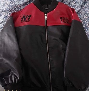 Qara-qırmızı bomber üslubunda süni dəri gödəkçə - Material lalafo.az -da Qara-qırmızı bomber üslubunda süni dəri gödəkçə - Material