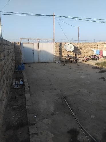 Həyətyanı fərdi yaşayış evi - Tam daş hasarla əhatəli həyət, metal lalafo.az -da Həyətyanı fərdi yaşayış evi - Tam daş hasarla əhatəli həyət, metal