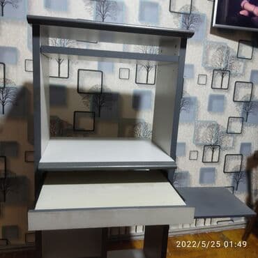 İşlənmiş, Kvadrat masa lalafo.az -da İşlənmiş, Kvadrat masa