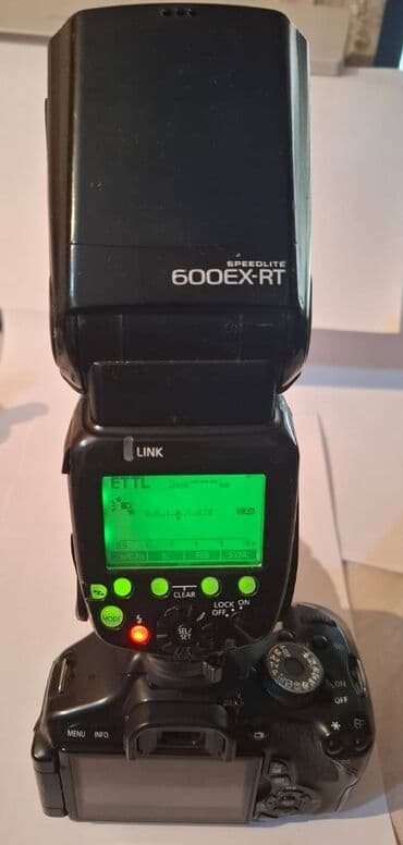 Canon EOS 600D + Obyektiv Canon EF-S 18-55 IS + Canon Speedlite 600RX lalafo.az -da Canon EOS 600D + Obyektiv Canon EF-S 18-55 IS + Canon Speedlite 600RX