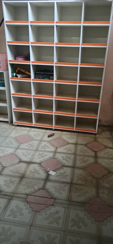 Mağaza üçün çoxgözlü rəf sistemi - Material: laminat/MDFlam tipli ağ lalafo.az -da Mağaza üçün çoxgözlü rəf sistemi - Material: laminat/MDFlam tipli ağ