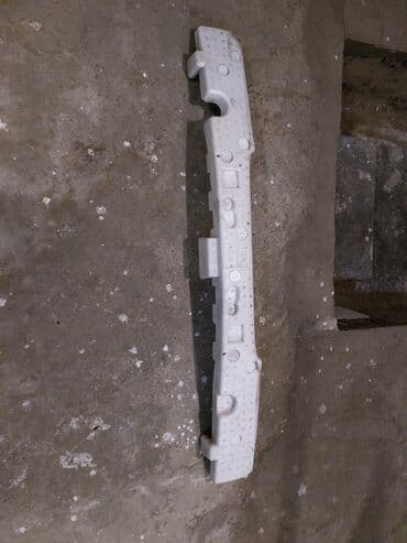 Udarniklər, bufer şvelleri: Toyota ön bamper enerji uducu (bumper absorber) – orijinal hissə lalafo.az -da — 2 Udarniklər, bufer şvelleri: Toyota ön bamper enerji uducu (bumper absorber) – orijinal hissə — 2