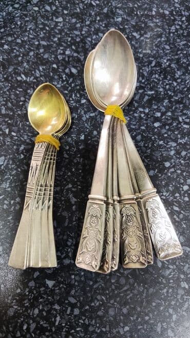 Qədimi melxior qızıl suyuna çəkilmiş qaşıqlar,6 ədədi 60 Azn lalafo.az -da Qədimi melxior qızıl suyuna çəkilmiş qaşıqlar,6 ədədi 60 Azn