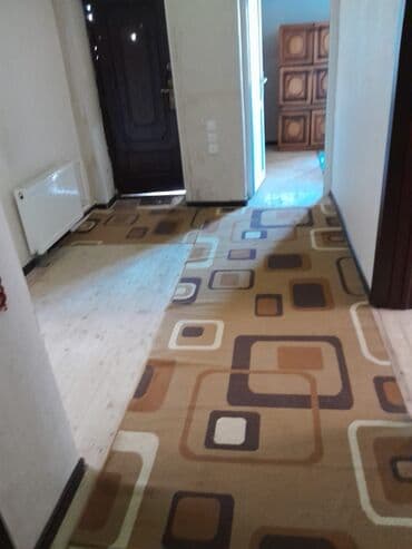 Ev Binəqədidə yerləşir.2 mərtəbəli evin birinci mertebesi verilir.Ust lalafo.az -da Ev Binəqədidə yerləşir.2 mərtəbəli evin birinci mertebesi verilir.Ust