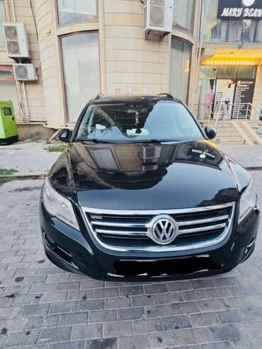 Volkswagen Tiguan – qara rəngli, şəhər və uzun yol üçün ideal kompakt lalafo.az -da Volkswagen Tiguan – qara rəngli, şəhər və uzun yol üçün ideal kompakt