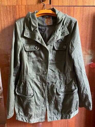 Tünd yaşıl rəng. Əsgər yaşılı rəngdə üsd geyimi. Qadın üçün. 40 ölçü lalafo.az -da Tünd yaşıl rəng. Əsgər yaşılı rəngdə üsd geyimi. Qadın üçün. 40 ölçü