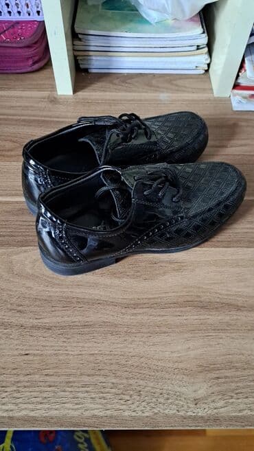 UŞAQ AYAQQABISI SATILIR!! Qara rəngli klassik uşaq ayaqqabısı, yeni lalafo.az -da UŞAQ AYAQQABISI SATILIR!! Qara rəngli klassik uşaq ayaqqabısı, yeni