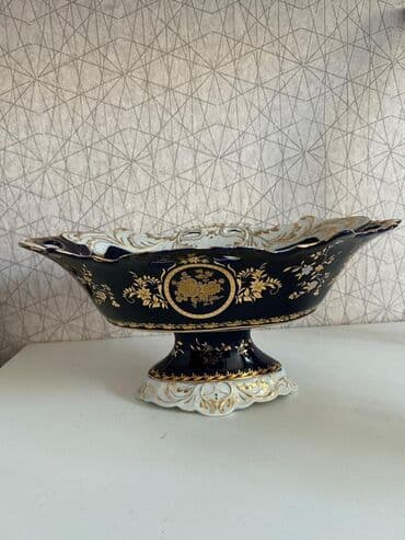 Məhsul: Dekorativ porselen meyvə/süfrə qabı (pedestallı) Təsvir: - lalafo.az -da Məhsul: Dekorativ porselen meyvə/süfrə qabı (pedestallı) Təsvir: -