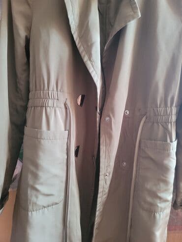 Qadın üçün plaş satılır.Yaxşı vəziyyətdədir,dəbli geyimdir. Ölçüsü 40 lalafo.az -da Qadın üçün plaş satılır.Yaxşı vəziyyətdədir,dəbli geyimdir. Ölçüsü 40