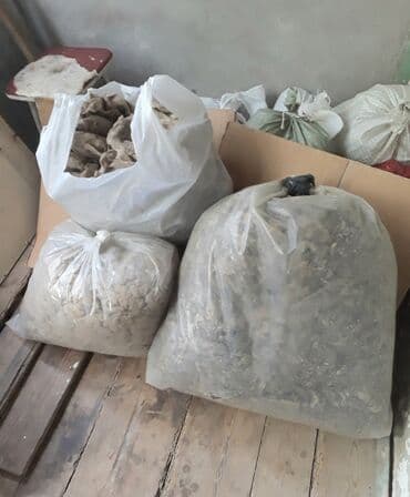 Yun ucuz satılır. 10 kq,750qr lalafo.az -da Yun ucuz satılır. 10 kq,750qr