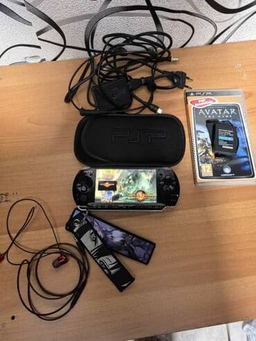 Psp oyun konsolu ideal veziyyetde. Hec bir problemi yoxdu. Ciziq bele lalafo.az -da Psp oyun konsolu ideal veziyyetde. Hec bir problemi yoxdu. Ciziq bele