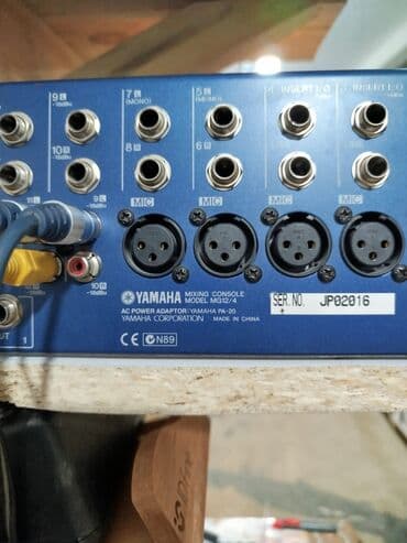 Студийные мониторы: Yamaha MG12/4 mikser və aktiv akustik sistem Məhsul təsviri: - at lalafo.az — 8 Студийные мониторы: Yamaha MG12/4 mikser və aktiv akustik sistem Məhsul təsviri: - — 8