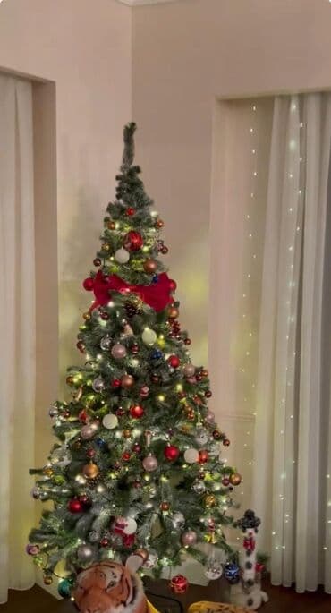 Yeni il ağacları lalafo.az -da Yeni il ağacları