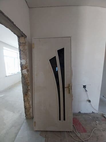 İşlənmiş Otaq qapısı Çərçivə ilə, Zəmanətsiz, Ünvandan götürmə lalafo.az -da İşlənmiş Otaq qapısı Çərçivə ilə, Zəmanətsiz, Ünvandan götürmə
