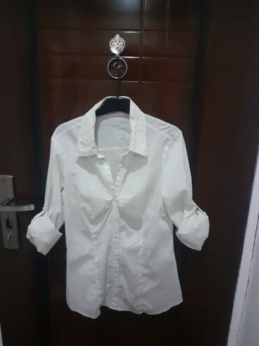 Ağ rənqdə köynək ' yay payız fəslində olar''çox qəşəngdir ' lalafo.az -da Ağ rənqdə köynək ' yay payız fəslində olar''çox qəşəngdir '