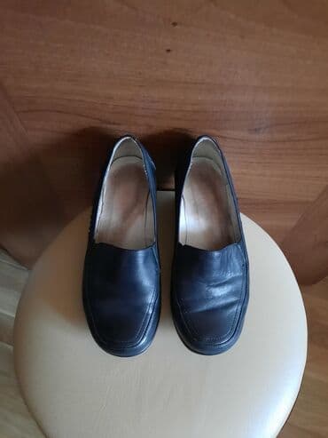 Tuflilər, Ölçü: 39, rəng - Qara, İşlənmiş lalafo.az -da Tuflilər, Ölçü: 39, rəng - Qara, İşlənmiş