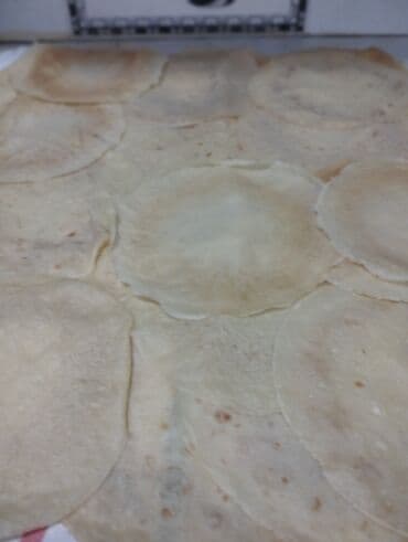 Полуфабрикаты: Məhsul: Əl ilə hazırlanmış xəmək yeməkləri – xırda mantı/qıyma at lalafo.az — 4 Полуфабрикаты: Məhsul: Əl ilə hazırlanmış xəmək yeməkləri – xırda mantı/qıyma — 4