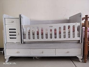 Oğlan və qız üçün, Beşik lalafo.az -da Oğlan və qız üçün, Beşik