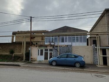 Satılır: həyət evi - 2 mərtəbəli, bütöv hasarlı həyət evi - Küçə lalafo.az -da Satılır: həyət evi - 2 mərtəbəli, bütöv hasarlı həyət evi - Küçə