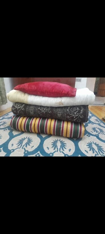 Böyüklər üçün İşlənmiş Yun Döşək, Ödənişli çatdırılma, Ünvandan götürmə lalafo.az -da Böyüklər üçün İşlənmiş Yun Döşək, Ödənişli çatdırılma, Ünvandan götürmə