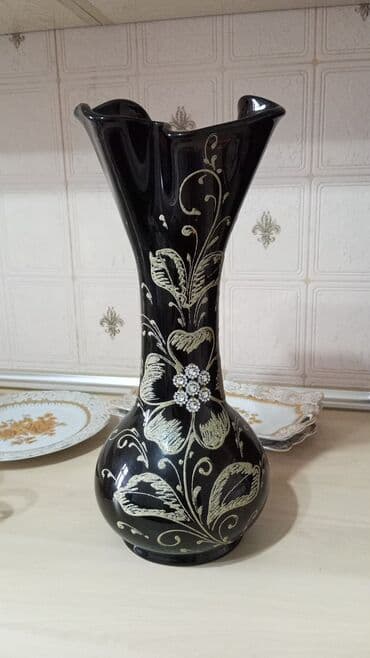 Bir vaza lalafo.az -da Bir vaza