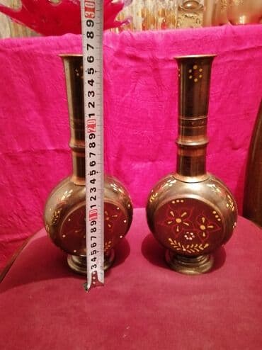 Старинный из металла ручной работы ваза. Qədimi əl işindən olan metall lalafo.az -da Старинный из металла ручной работы ваза. Qədimi əl işindən olan metall