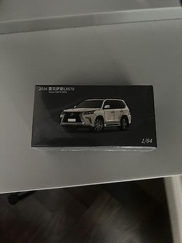 Lexus LX570 2016 die-cast model – 1:64 miqyas - Qutu üzərində “Lexus at lalafo.az Lexus LX570 2016 die-cast model – 1:64 miqyas - Qutu üzərində “Lexus