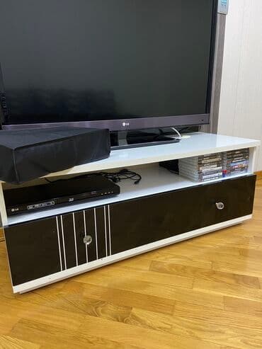 TV altlığı. Ağ-qara. “El işi” naxışlı lalafo.az -da — 5 TV altlığı. Ağ-qara. “El işi” naxışlı — 5