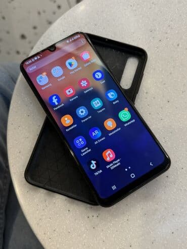 Samsung Galaxy A50, 128 GB, rəng - Qara, İki sim kartlı lalafo.az -da Samsung Galaxy A50, 128 GB, rəng - Qara, İki sim kartlı