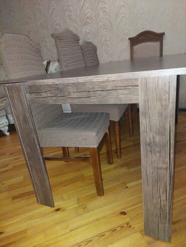 Qonaq masası, İşlənmiş, Açılmayan, Taxta, Dördbucaq masa lalafo.az -da Qonaq masası, İşlənmiş, Açılmayan, Taxta, Dördbucaq masa