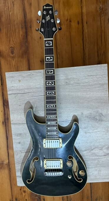 Elektron gitara, Ibanez, 6 sim, İşlənmiş lalafo.az -da Elektron gitara, Ibanez, 6 sim, İşlənmiş