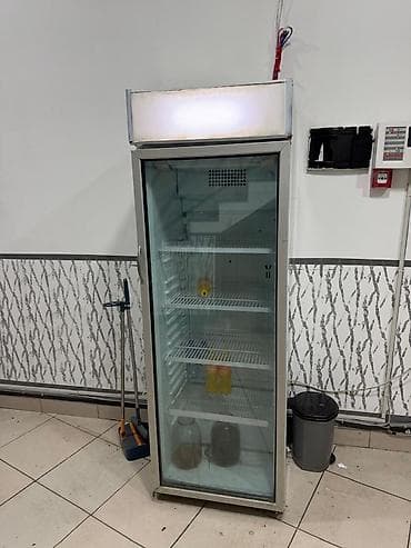 Şüşə qapılı ticarət soyuducusu - Tək qapılı, şüşə vitrinli model - lalafo.az -da Şüşə qapılı ticarət soyuducusu - Tək qapılı, şüşə vitrinli model -