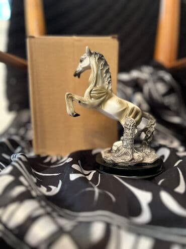 Fiqur, rəng - Boz lalafo.az -da Fiqur, rəng - Boz