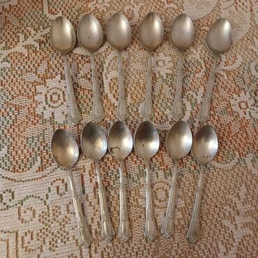 (SSRİ) aid olan dəst Çay qaşıqları: 7 parlaq, 8 adi Nahar qaşıqları lalafo.az -da (SSRİ) aid olan dəst Çay qaşıqları: 7 parlaq, 8 adi Nahar qaşıqları